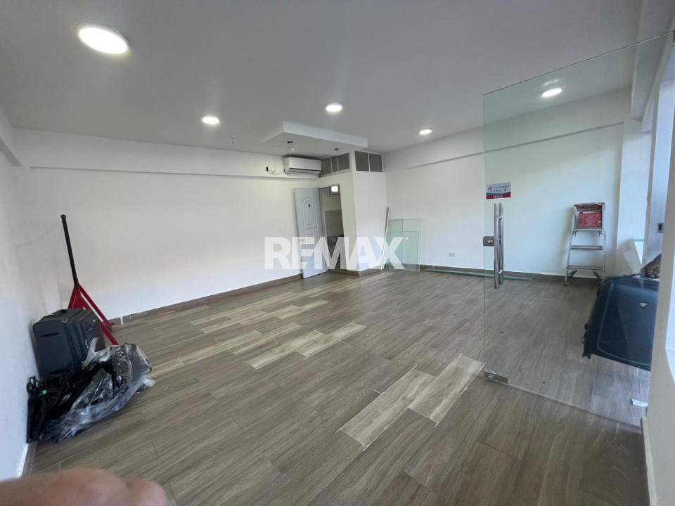Local Comercial en PUNTA CANA, BAVARO