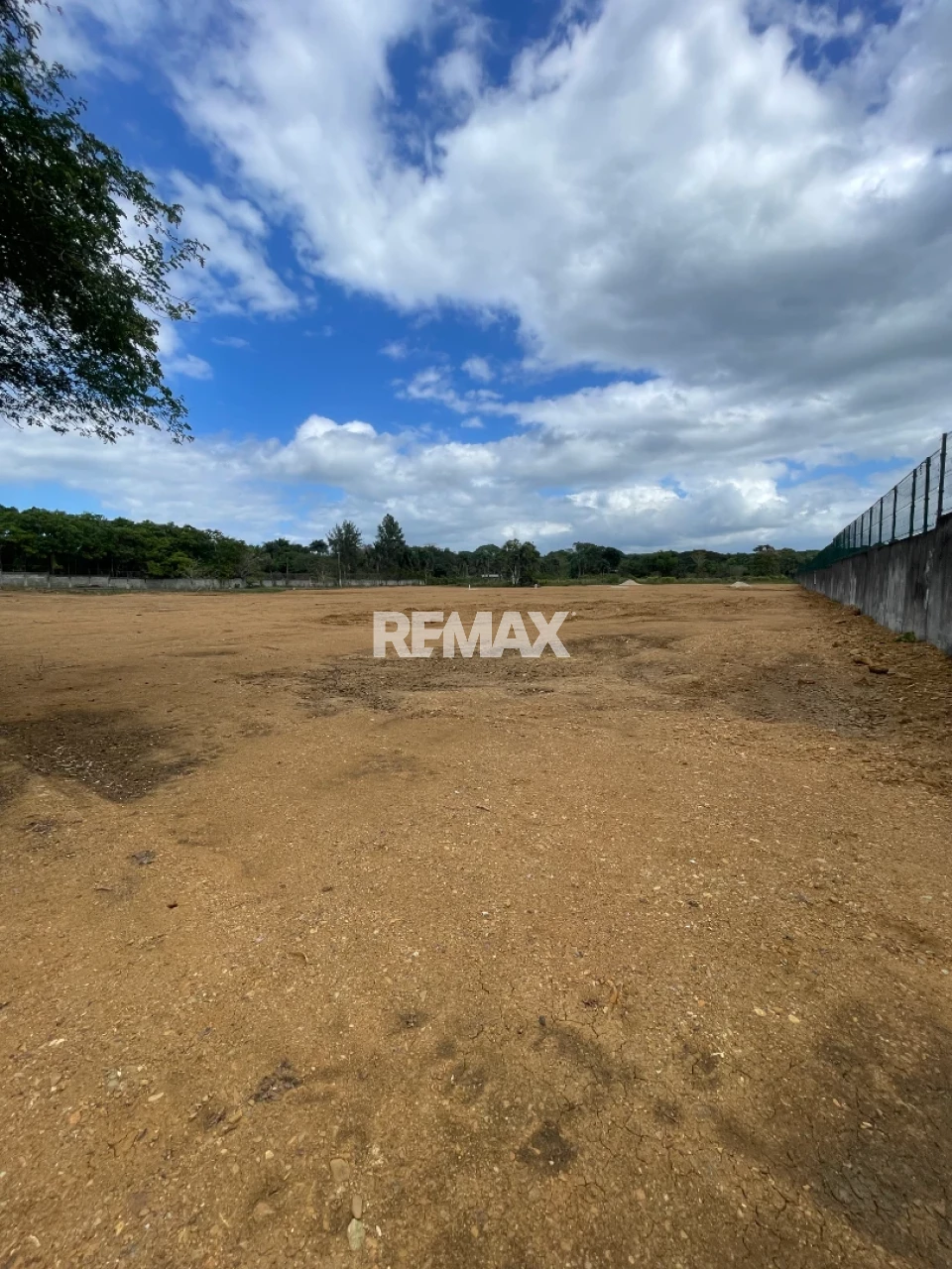 Terreno en EL PEDREGAL, SANTO DOMINGO DE GUZMÁN