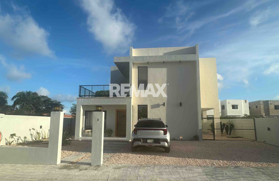 Hermosa y espaciosa Villa en venta - 1