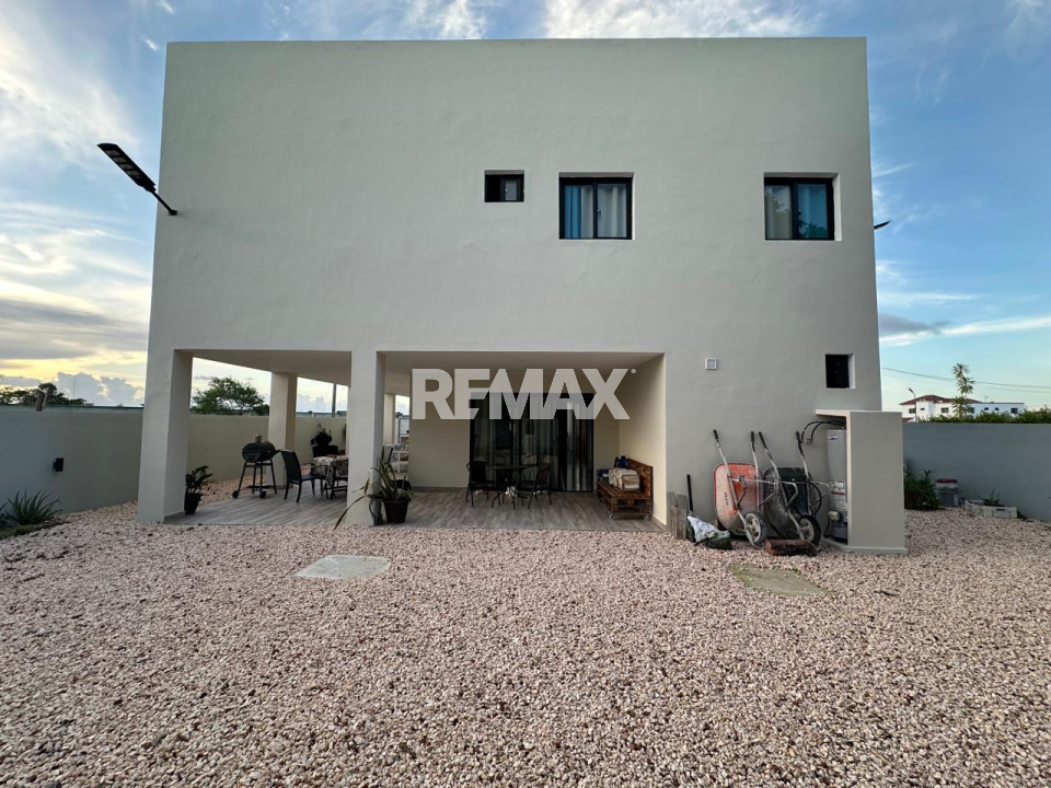 Hermosa y espaciosa Villa en venta - 11