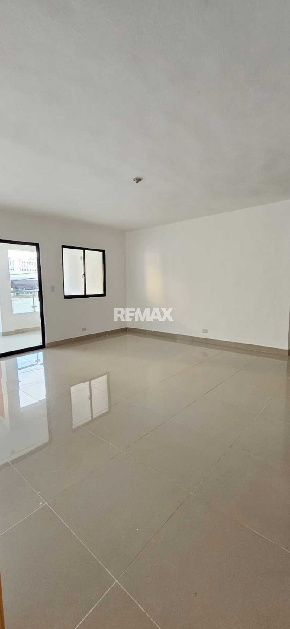 Apartamento en SANTO DOMINGO ESTE, VISTA HERMOSA
