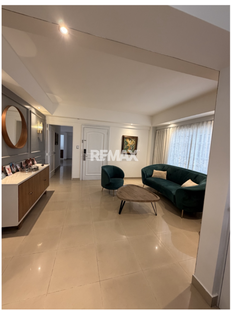Apartamento en EVARISTO MORALES, SANTO DOMINGO DE GUZMÁN