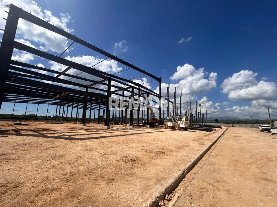 Nave Industrial en SANTO DOMINGO OESTE, HATO NUEVO