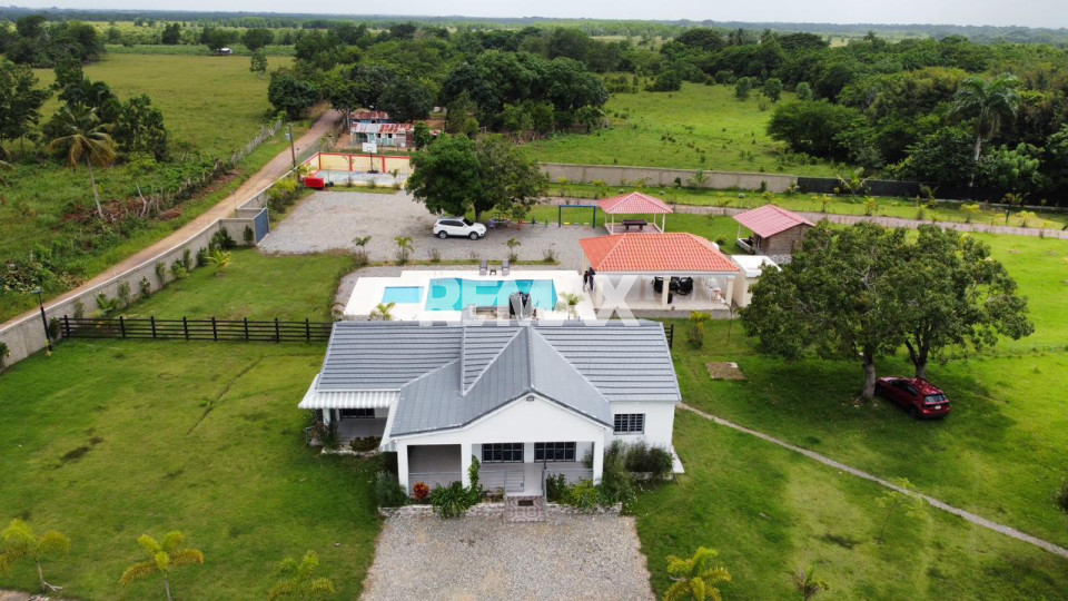 Finca en MONTE PLATA, Las Parras
