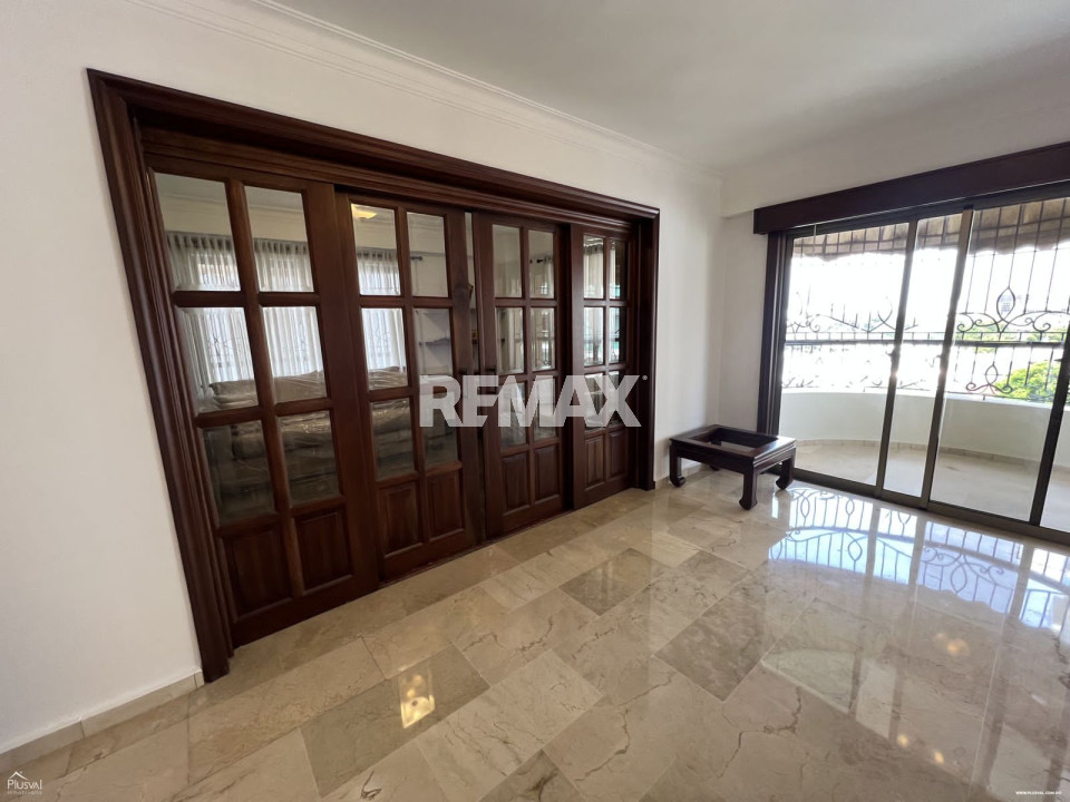 Apartamento en SANTO DOMINGO DE GUZMÁN, ENSANCHE SERRALLES