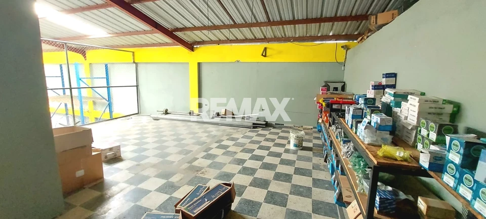 Industrial Unit en SANTO DOMINGO ESTE, ENSANCHE ISABELITA II