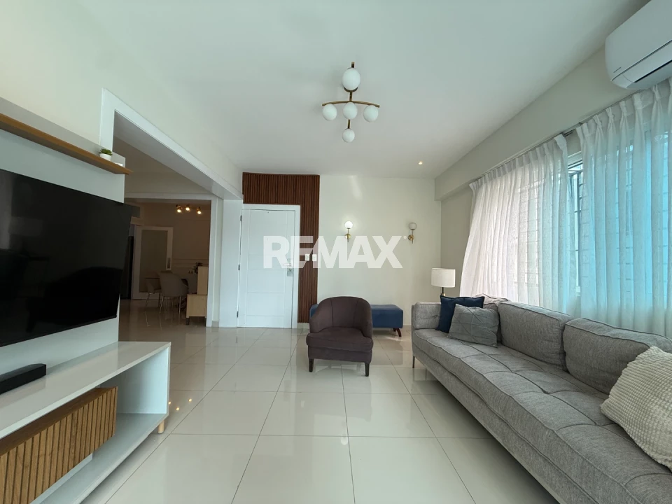 Apartamento en SANTO DOMINGO DE GUZMÁN, EVARISTO MORALES