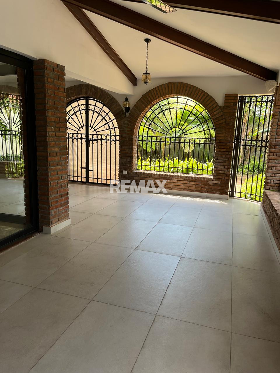 Casa en SANTO DOMINGO DE GUZMÁN, ARROYO HONDO