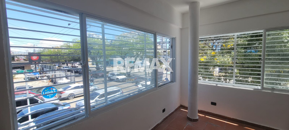 Commercial Space en SANTO DOMINGO DE GUZMÁN, BELLA VISTA