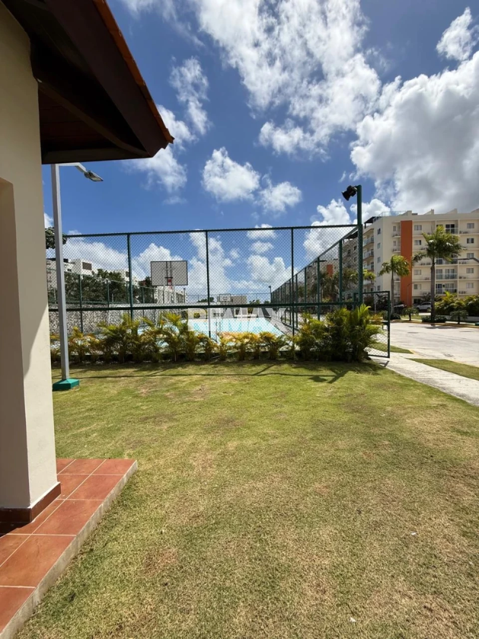 Un refugio acogedor en un residencial exclusivo - 17