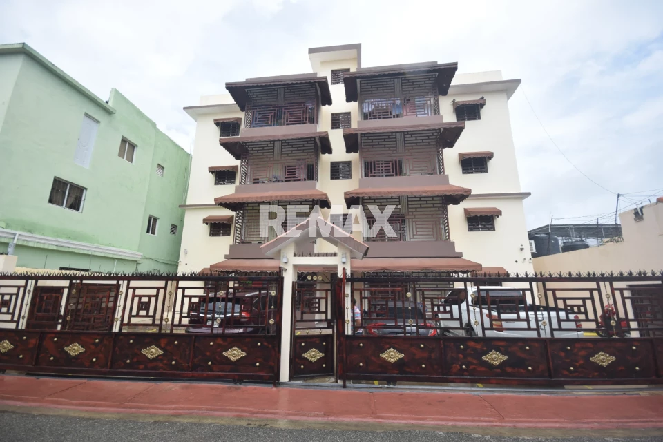 Edificio en VILLA PROGRESO, SAN PEDRO DE MACORÍS