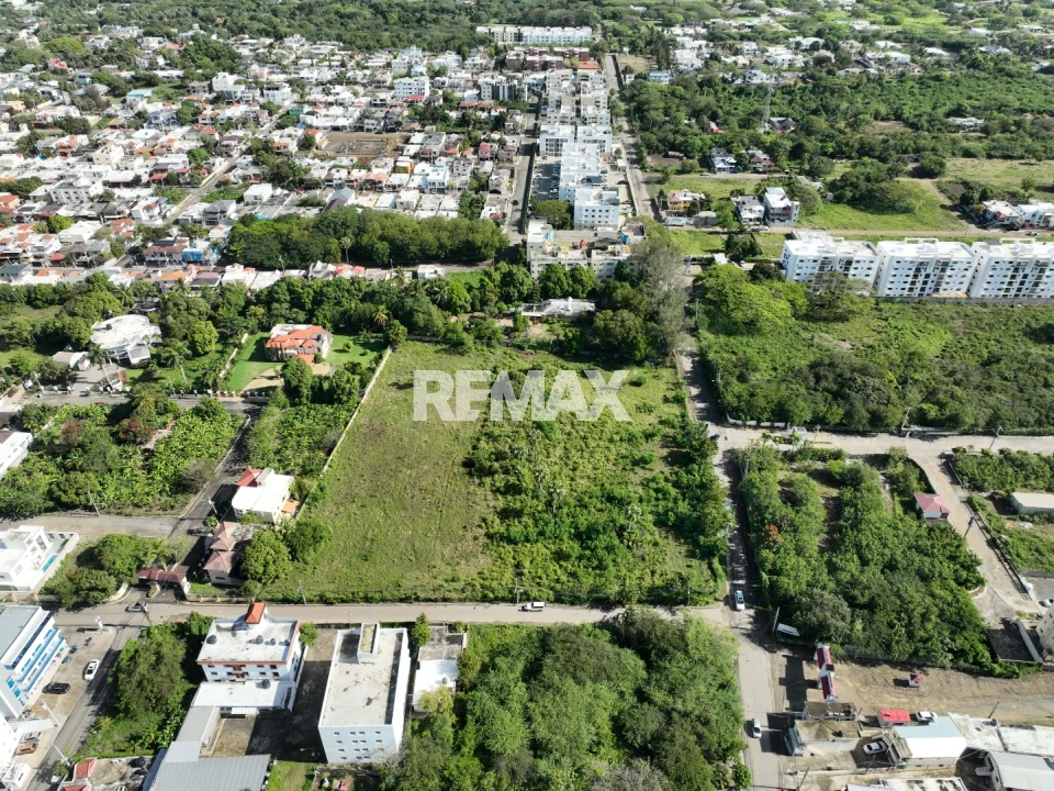 Terreno en SANTIAGO, URBANIZACIÓN PADRE LAS CASAS