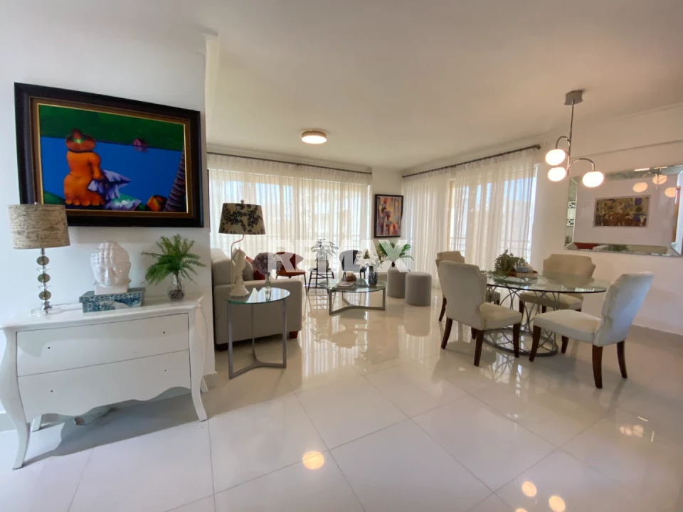 Apartamento en SANTO DOMINGO DE GUZMÁN, ENSANCHE NACO