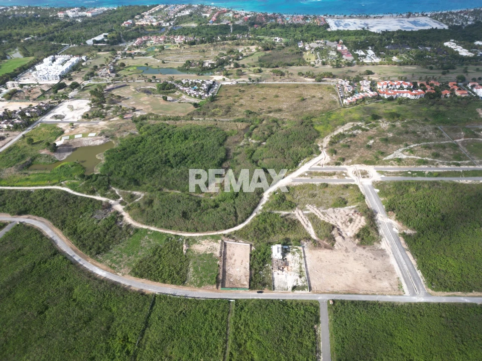 Terreno en PUNTA CANA, BAVARO