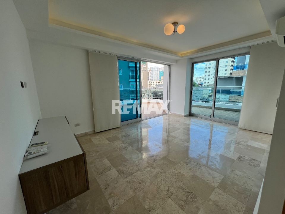 Apartamento en SANTO DOMINGO DE GUZMÁN, ENSANCHE NACO