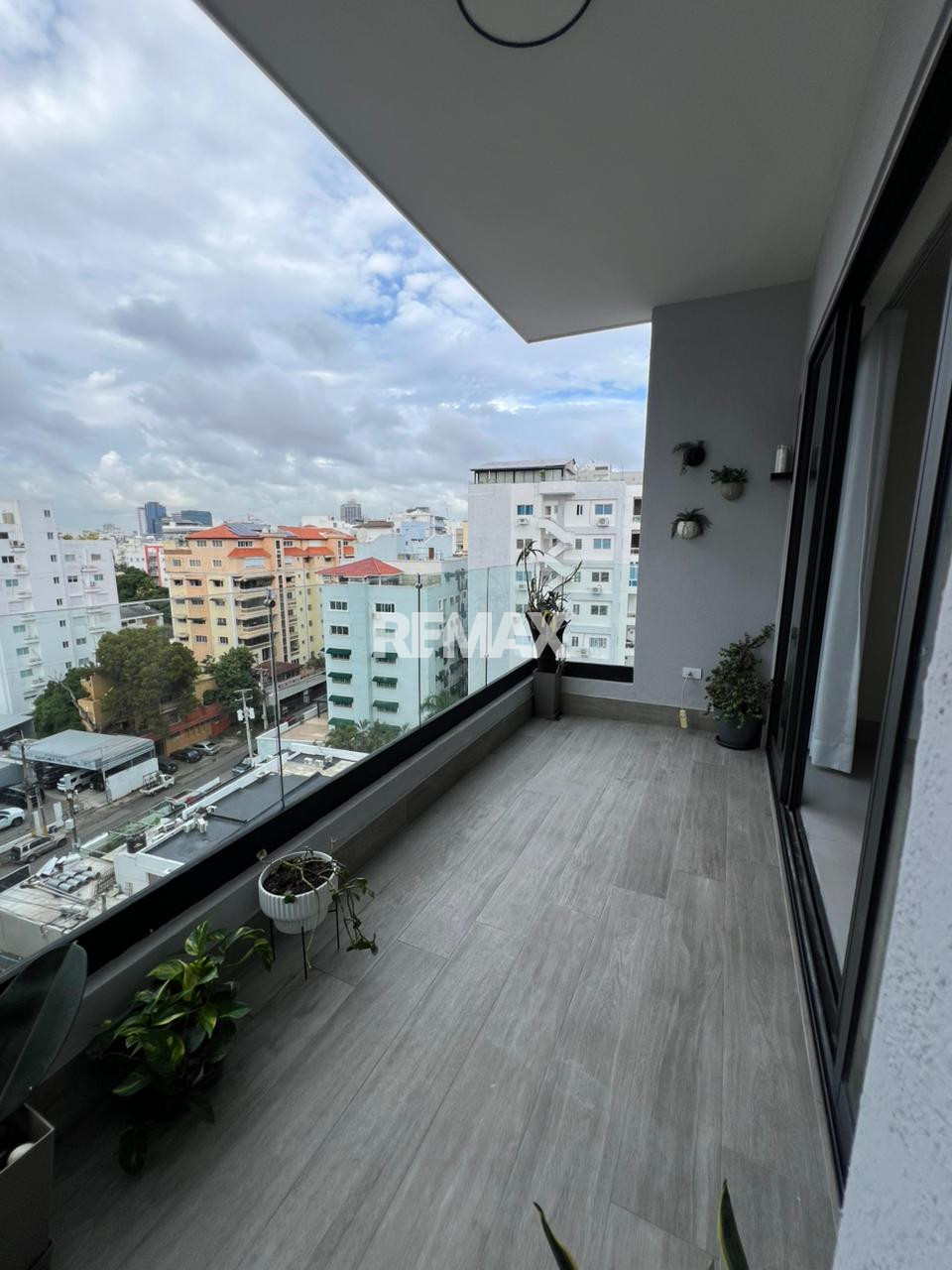 Apartamento en EVARISTO MORALES, SANTO DOMINGO DE GUZMÁN