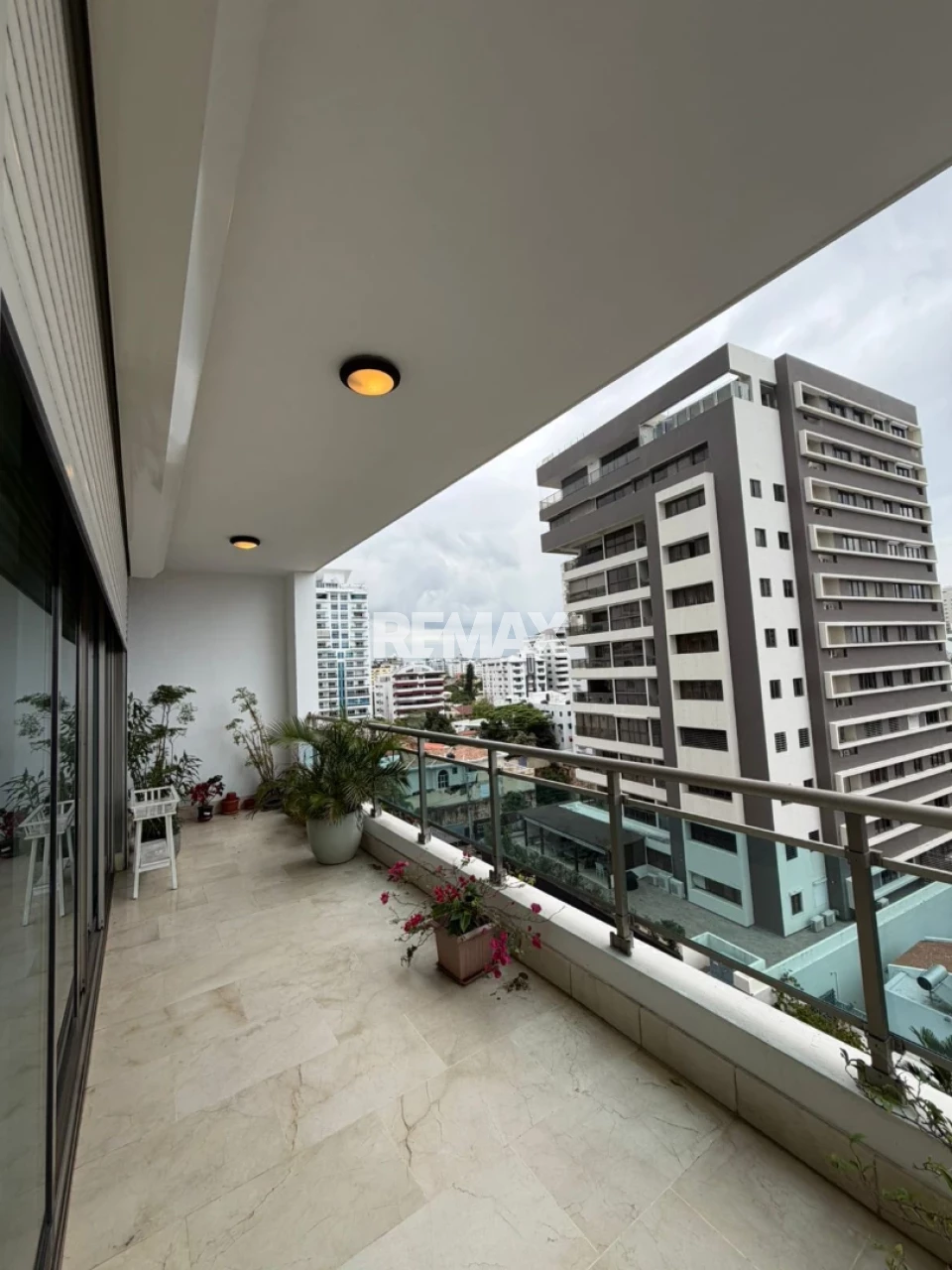 Apartamento en SANTO DOMINGO DE GUZMÁN, LOS CACICAZGOS
