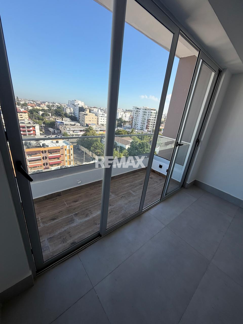 Apartamento en SANTO DOMINGO DE GUZMÁN, URBANIZACIÓN REAL