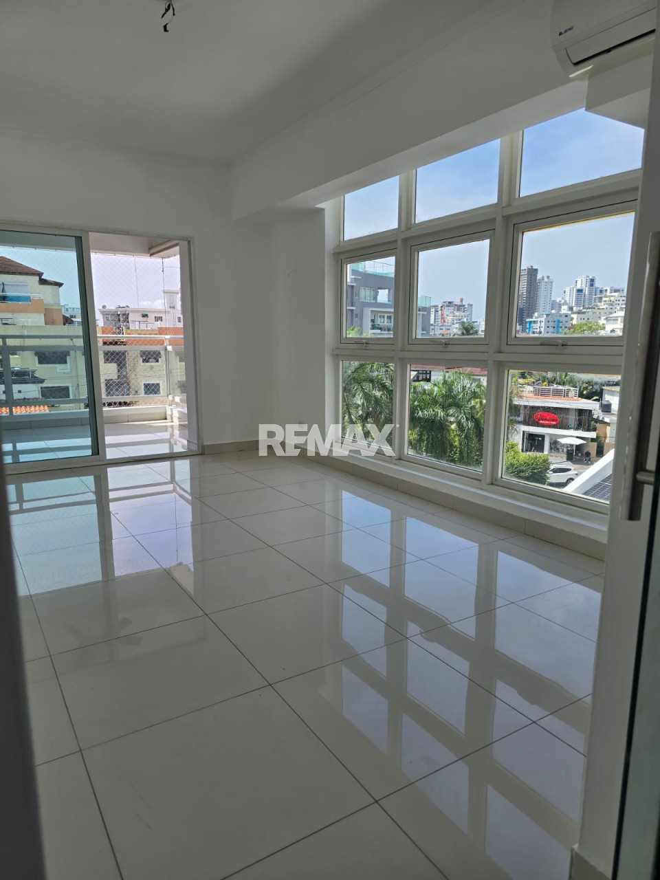 Apartamento en SANTO DOMINGO DE GUZMÁN, MIRADOR NORTE