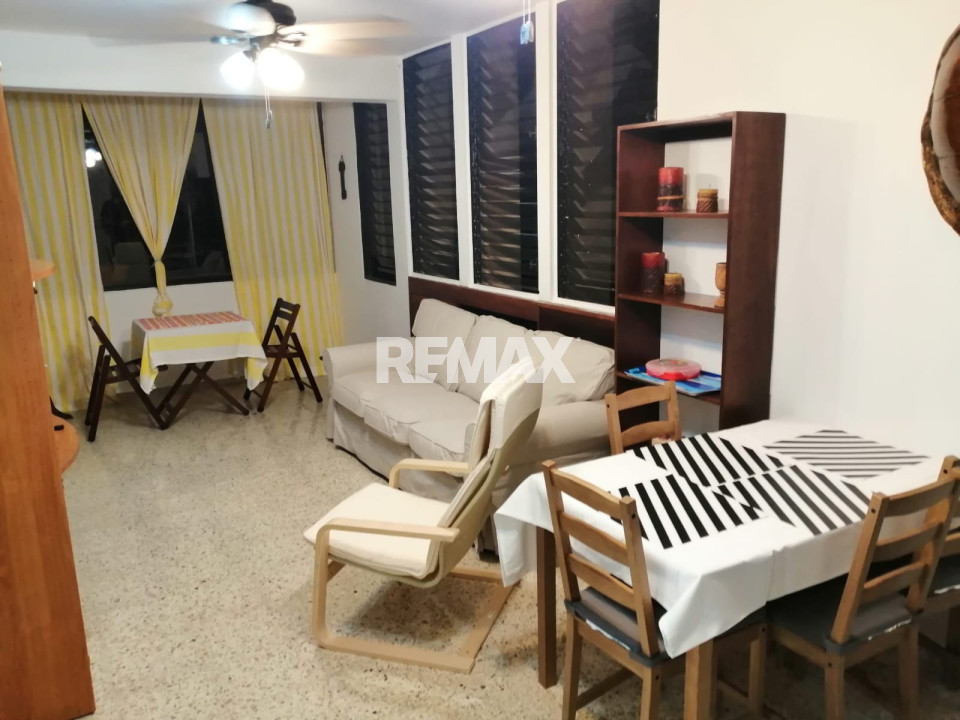 Apartamento en SANTO DOMINGO DE GUZMÁN, MIRADOR SUR