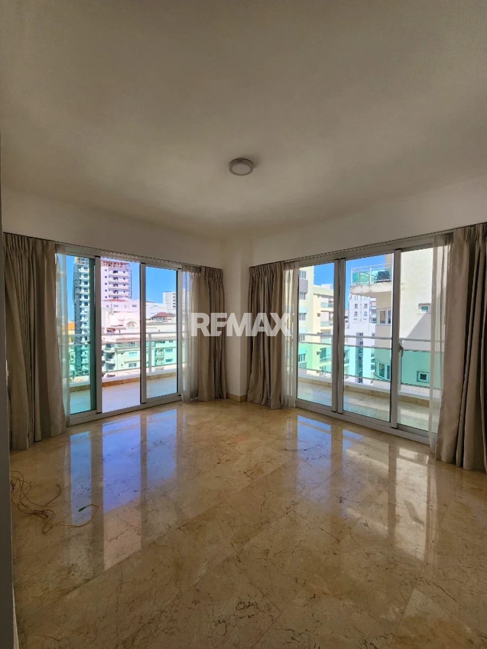 Apartamento en SANTO DOMINGO DE GUZMÁN, ENSANCHE NACO