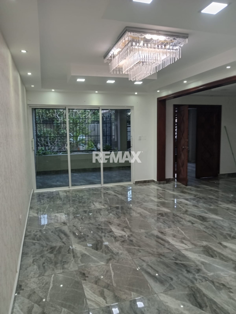 House en SANTO DOMINGO ESTE, ENSANCHE OZAMA