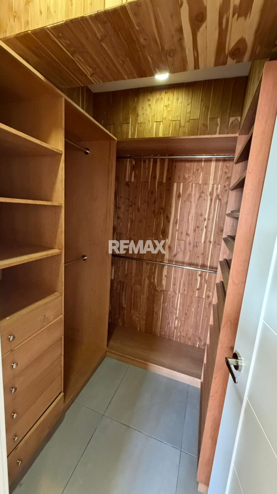 Property view 10