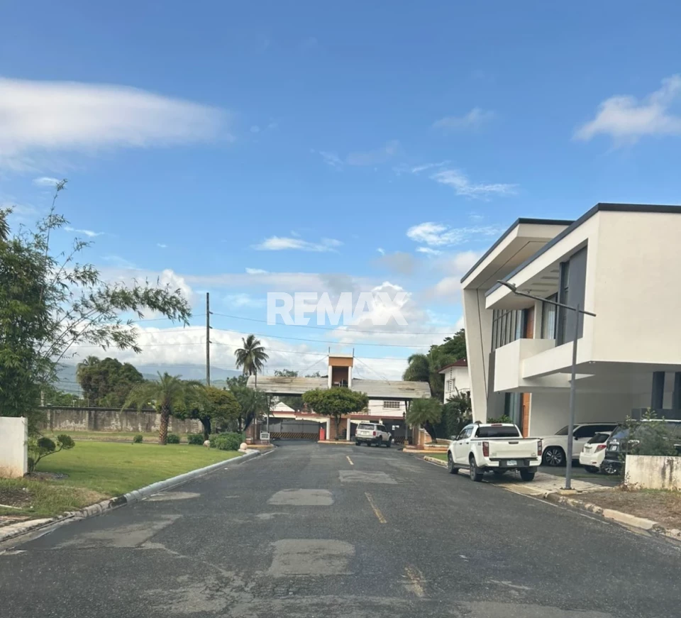 Terreno en EL CAMPITO, LA VEGA