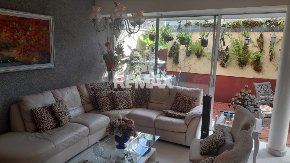 Apartamento en EVARISTO MORALES, SANTO DOMINGO DE GUZMÁN