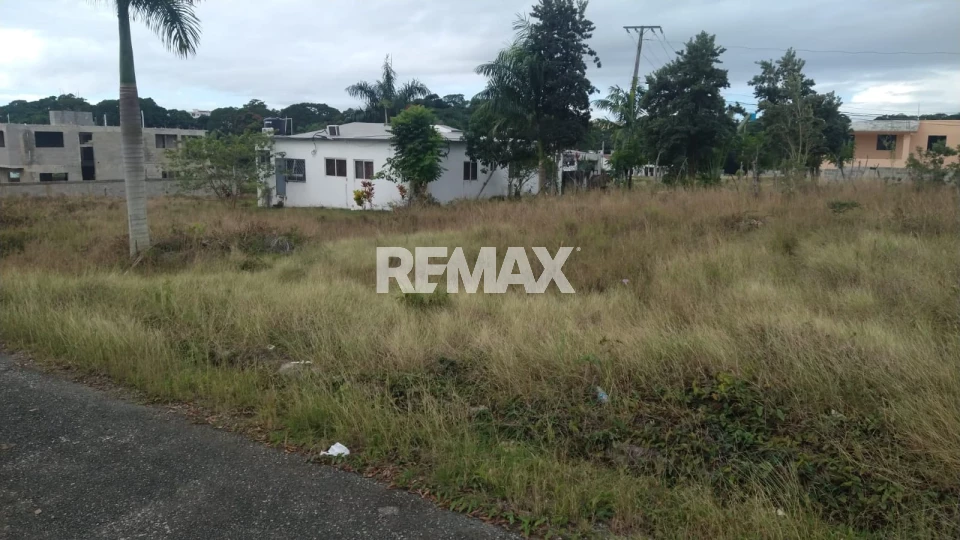 Terreno en JACOBO MAJLUTA, SANTO DOMINGO NORTE