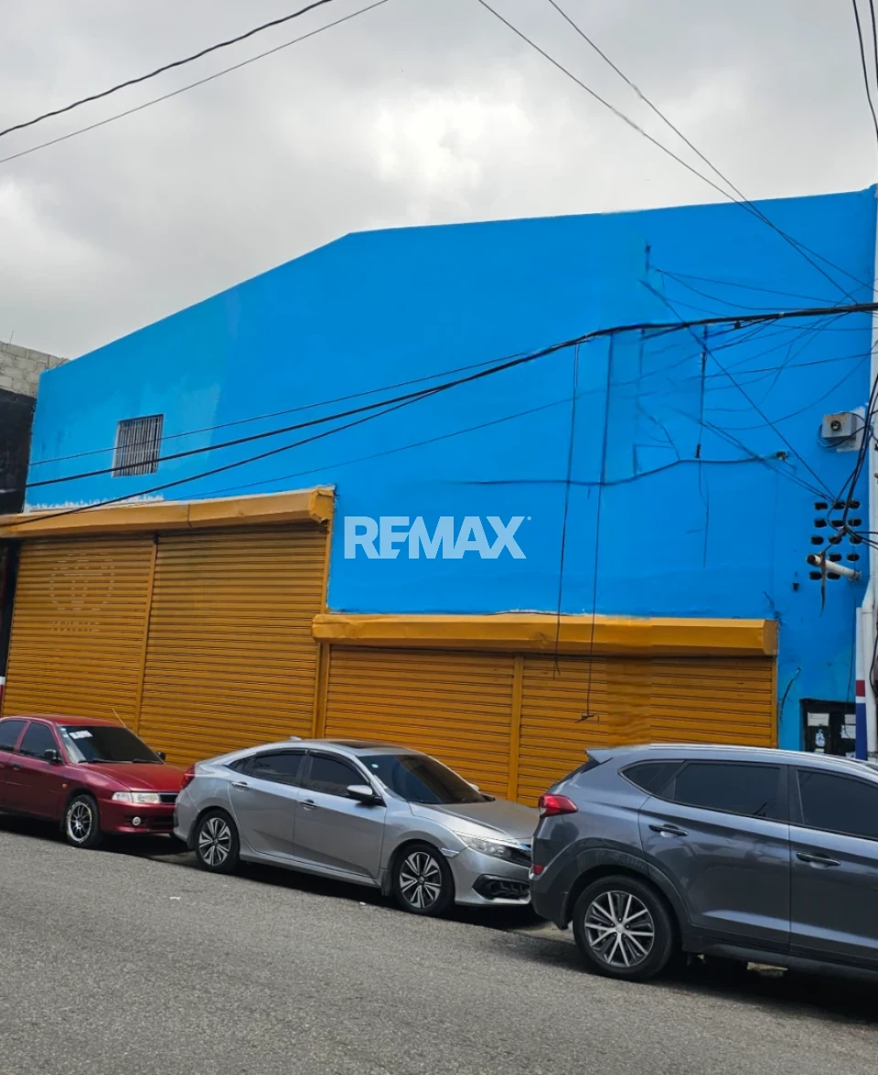 Nave Industrial en SANTO DOMINGO DE GUZMÁN, VILLAS AGRÍCOLAS