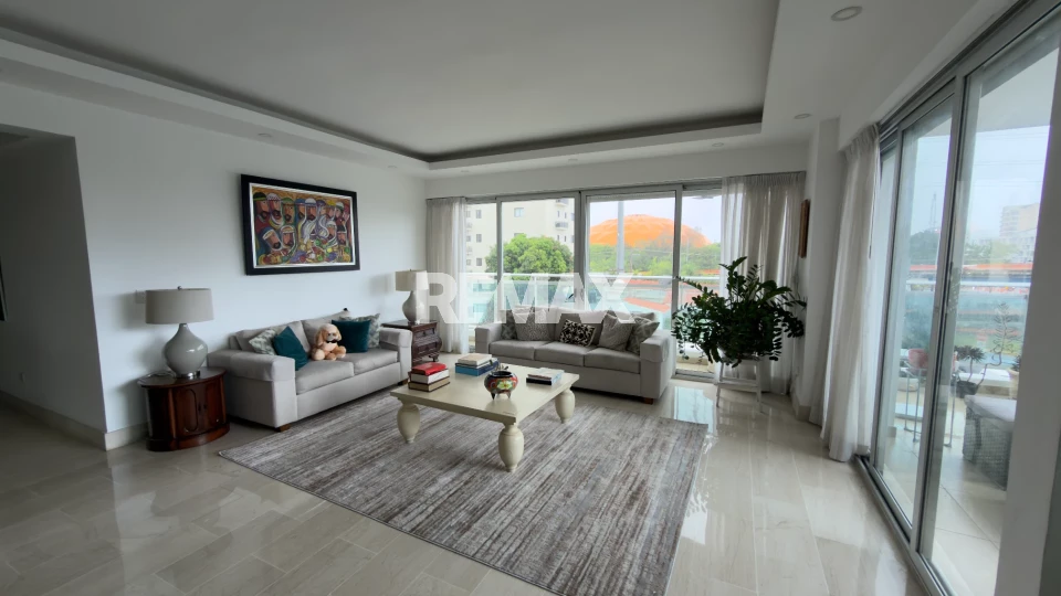 Apartamento en SANTO DOMINGO DE GUZMÁN, ENSANCHE NACO
