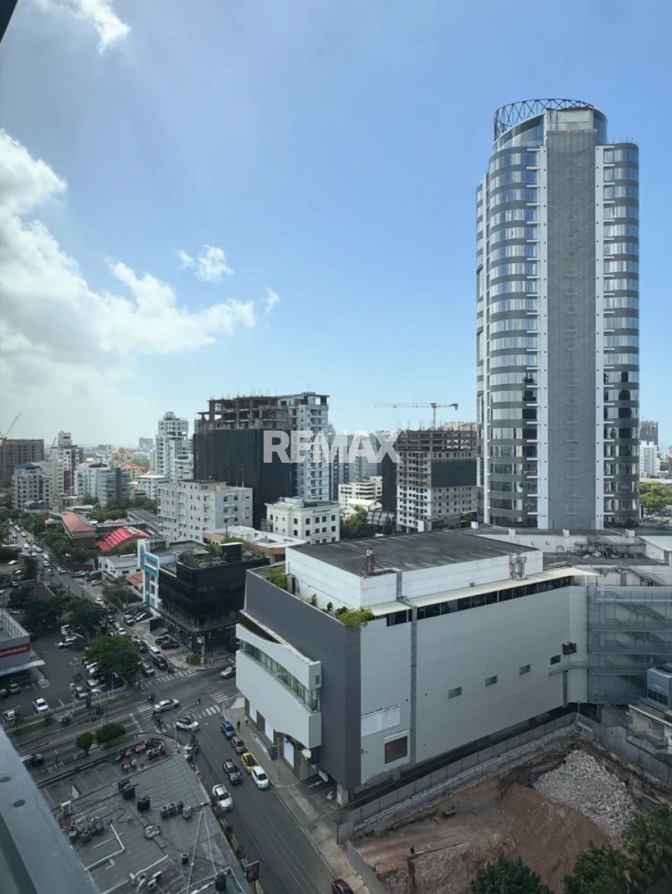 Apartamento en SANTO DOMINGO DE GUZMÁN, ENSANCHE NACO