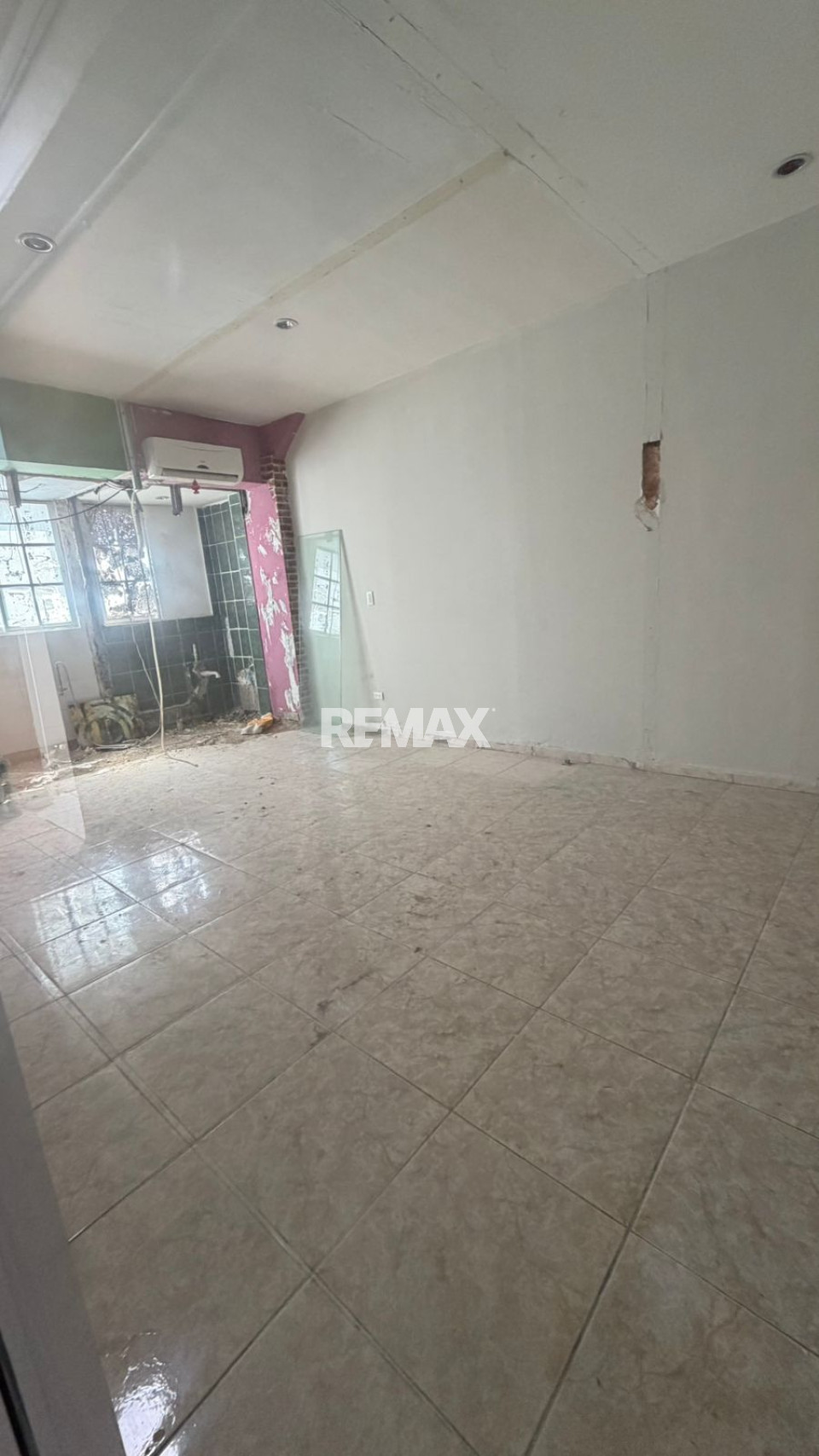 Local Comercial en SANTO DOMINGO DE GUZMÁN, BELLA VISTA
