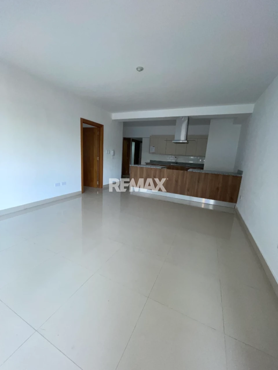 Apartamento en SANTO DOMINGO DE GUZMÁN, ZONA UNIVERSITARIA