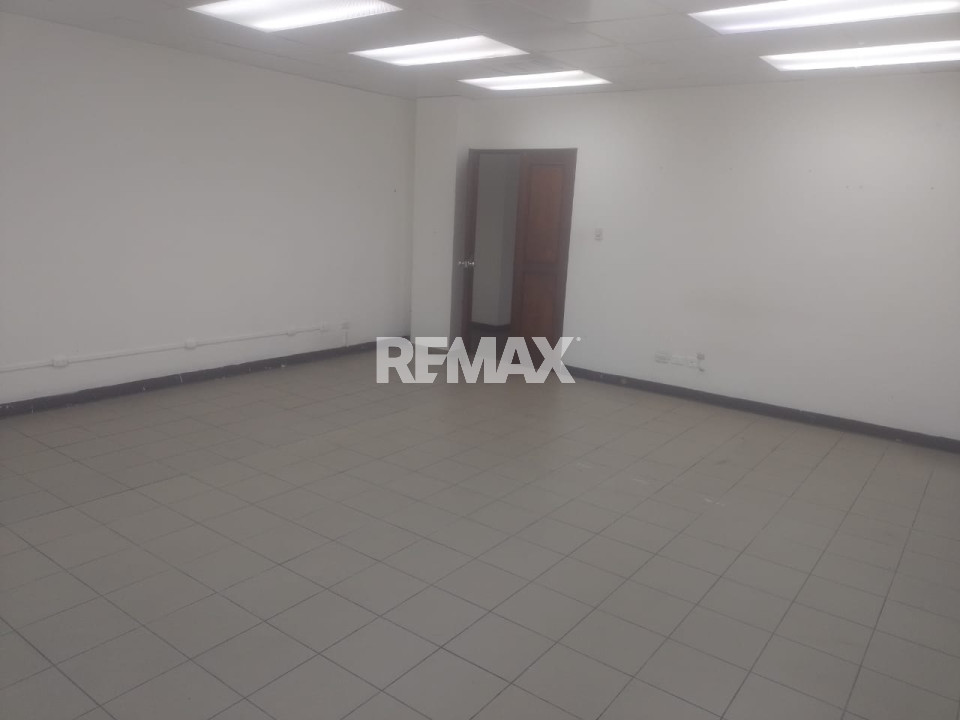 Local Comercial en SANTO DOMINGO DE GUZMÁN, LA JULIA