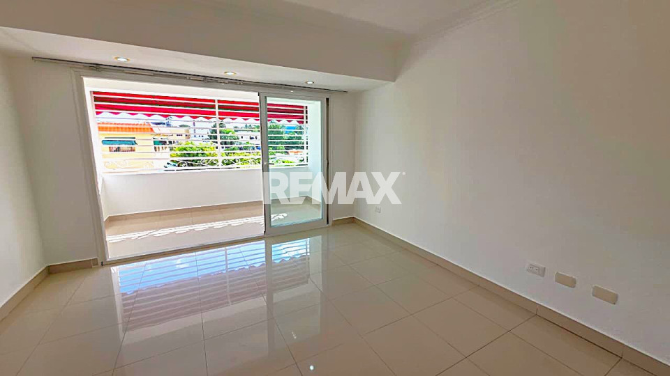 Apartamento en SANTO DOMINGO DE GUZMÁN, LOS RESTAURADORES