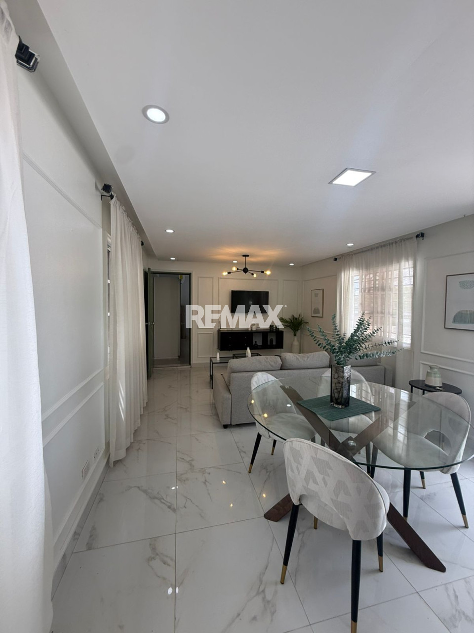 Apartamento en SANTO DOMINGO DE GUZMÁN, LOS RESTAURADORES