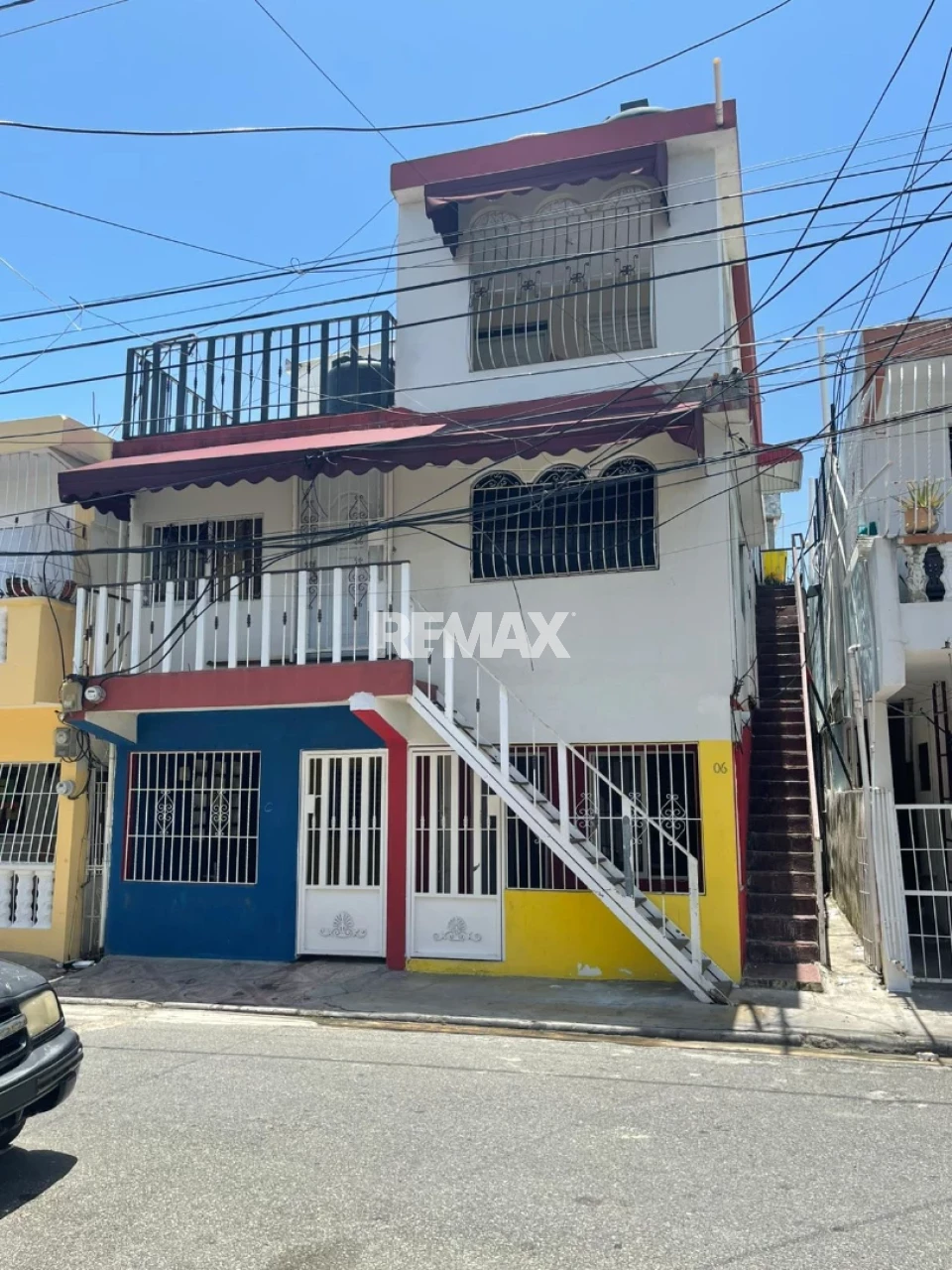 Edificio en SANTO DOMINGO ESTE, LOS MINA VIEJO