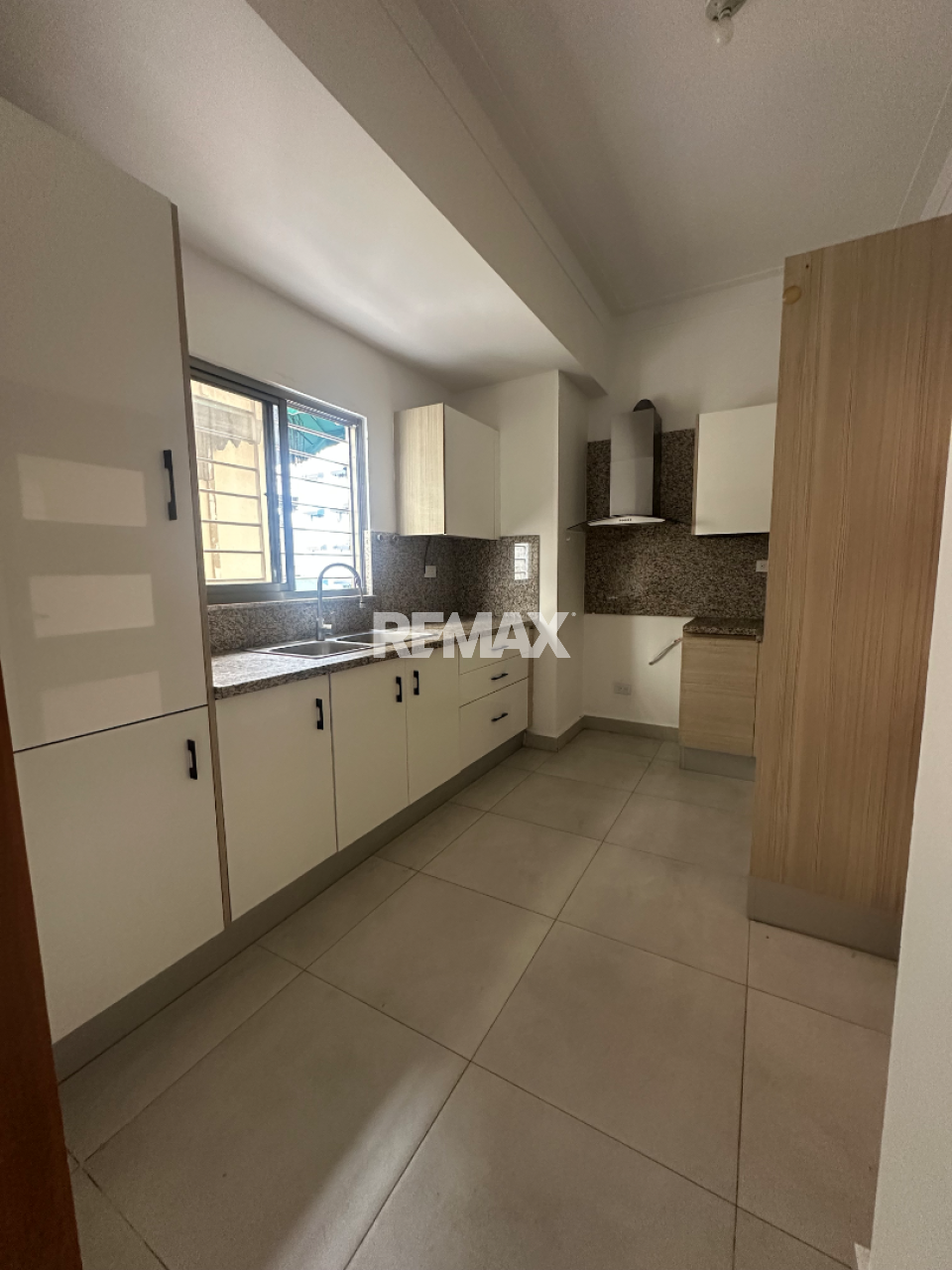Apartamento en SANTO DOMINGO DE GUZMÁN, EVARISTO MORALES