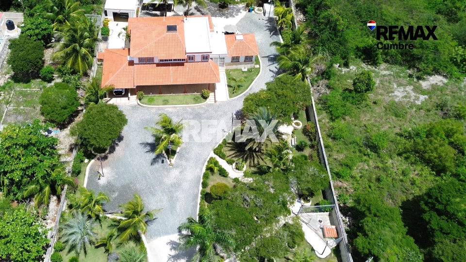 House en LA ROMANA, CUMAYASA