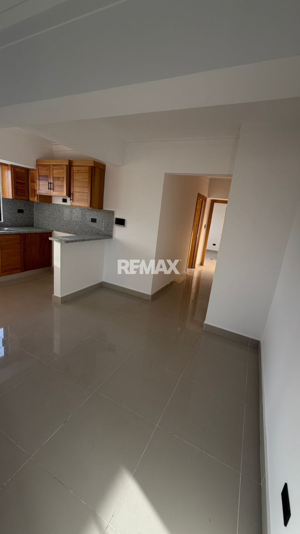 Apartamento en SANTO DOMINGO DE GUZMÁN, LOS RESTAURADORES