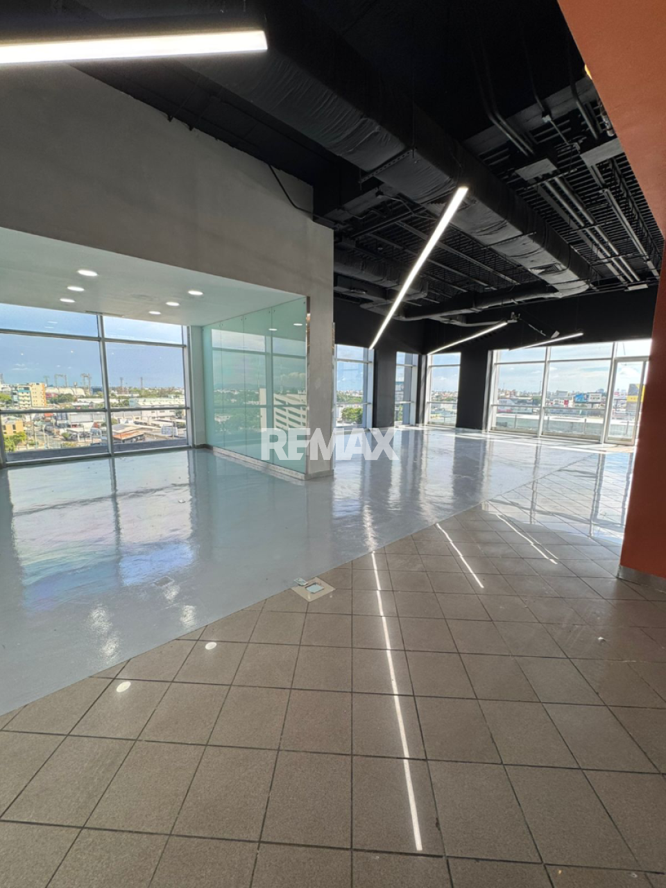 Office Space en SANTO DOMINGO DE GUZMÁN, ENSANCHE NACO