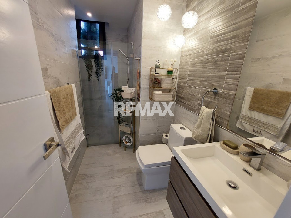 Property view 16
