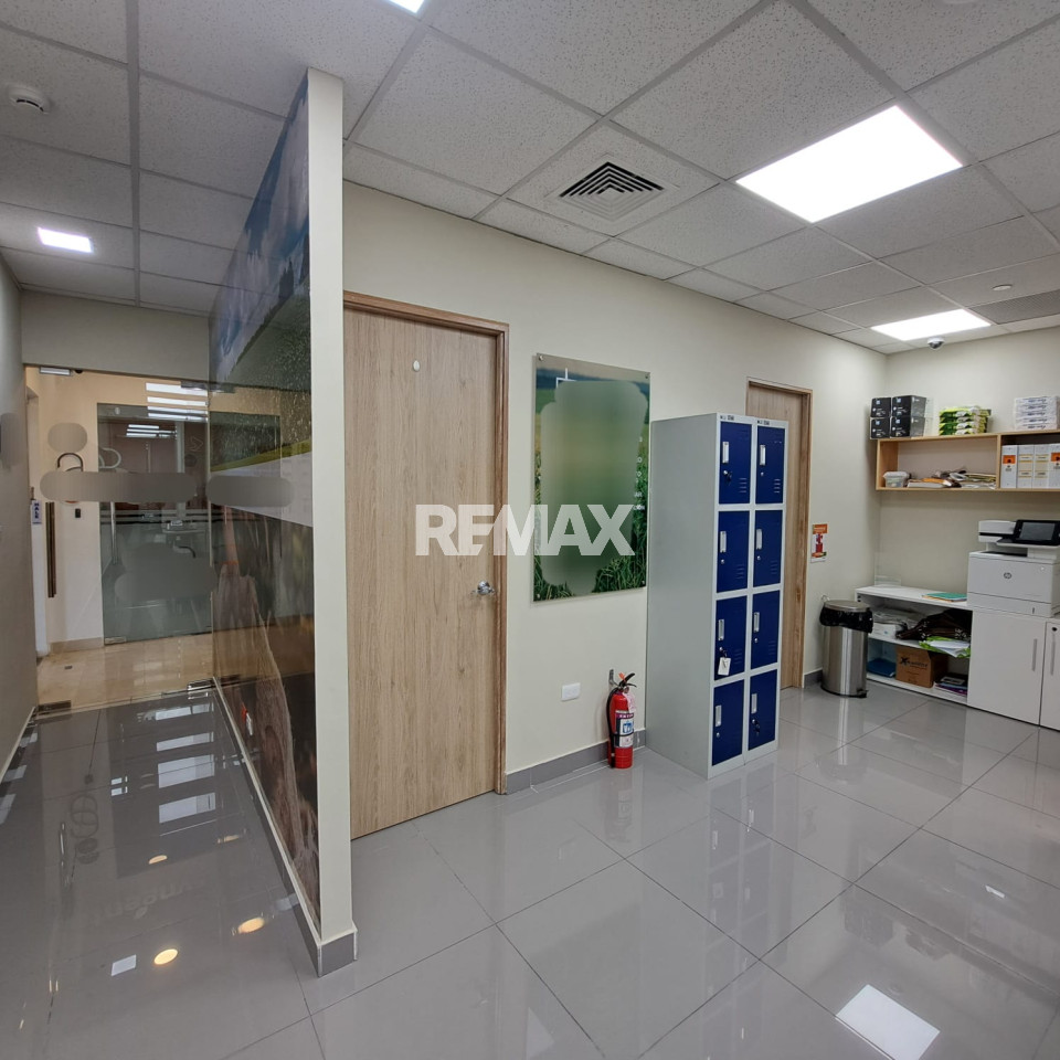 Commercial Space en SANTO DOMINGO DE GUZMÁN, LA ESPERILLA