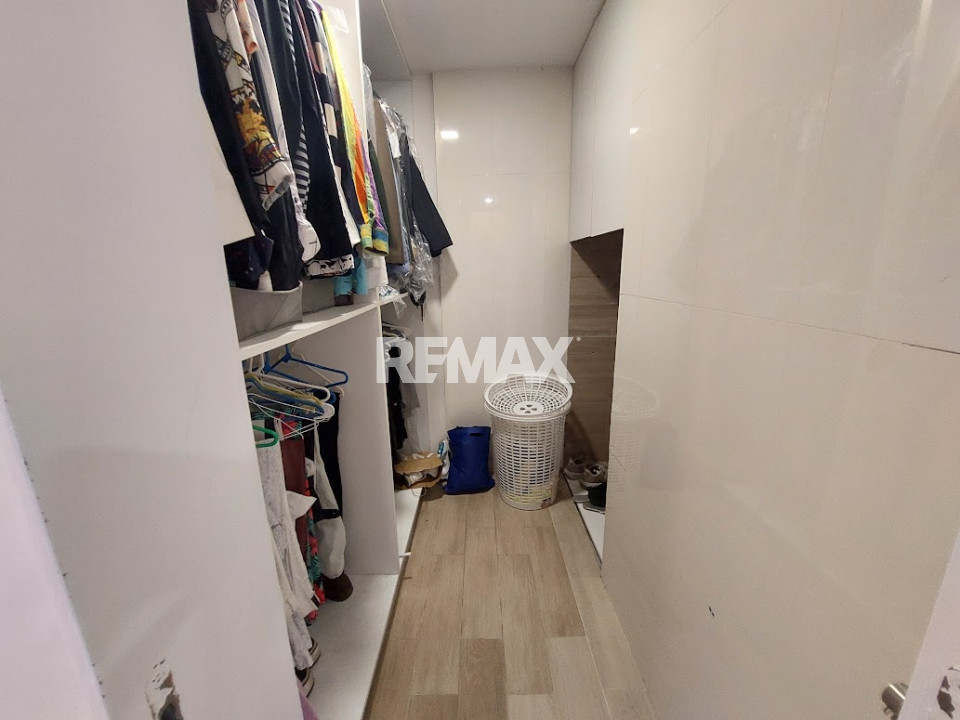 Property view 12