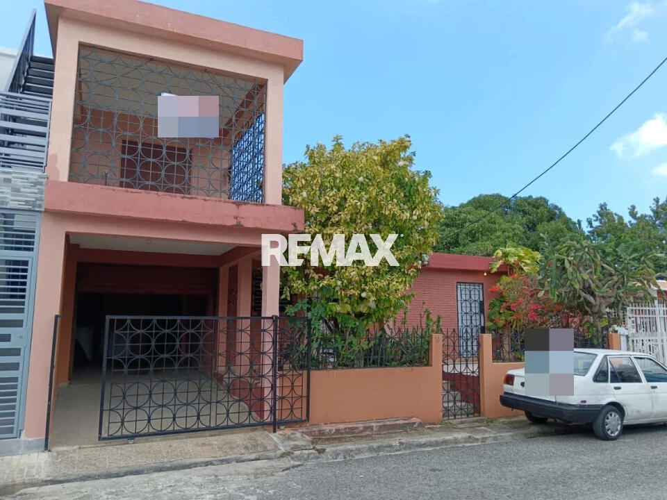 House en SANTO DOMINGO ESTE, RESIDENCIAL MENDOZA II
