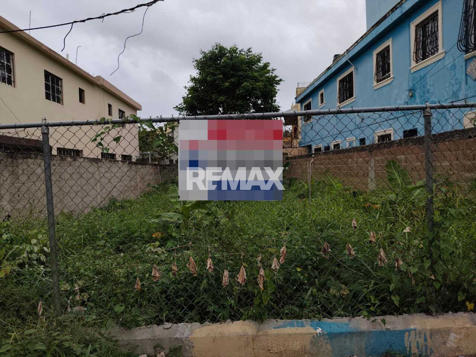 Terreno en MIRADOR DEL ESTE, SANTO DOMINGO ESTE