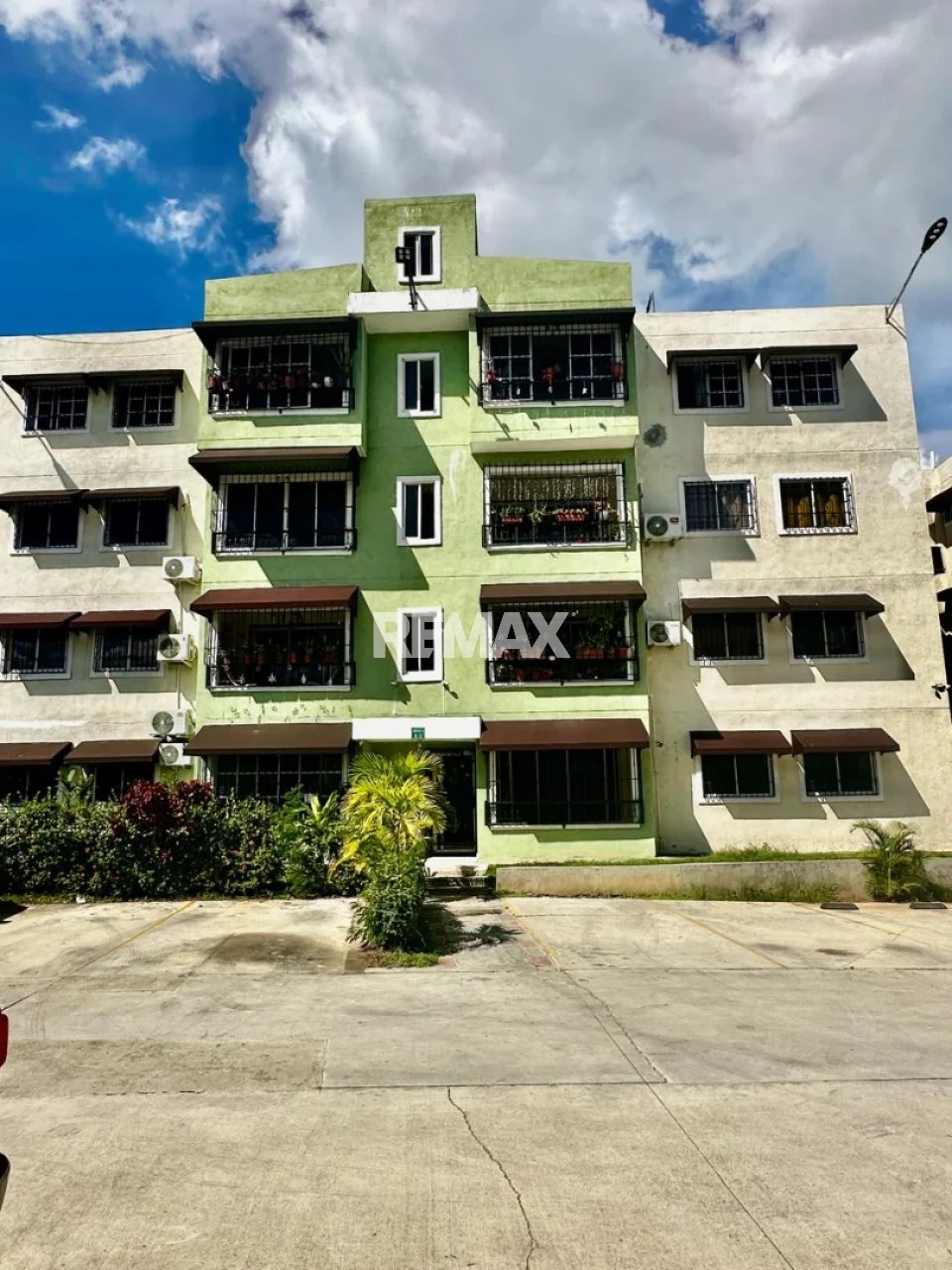 Apartamento en SANTO DOMINGO OESTE, PANTOJA