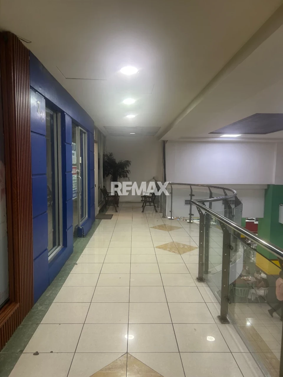 Commercial Space en SANTO DOMINGO DE GUZMÁN, BELLA VISTA